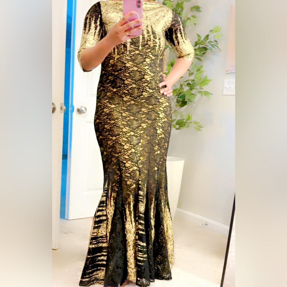 Elegant Gold Lace Evening Gown ( custom dress Senegalese outfit)